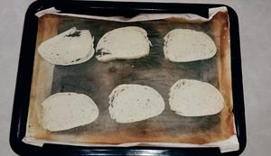 自制面包糠，超简单，再也不用花钱买面包糠了的做法 步骤3