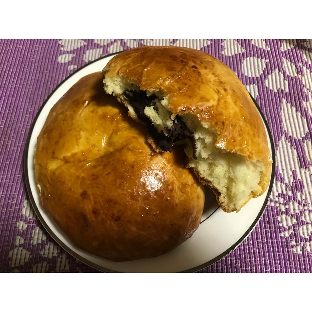温柔的“中种奶油红豆面包”