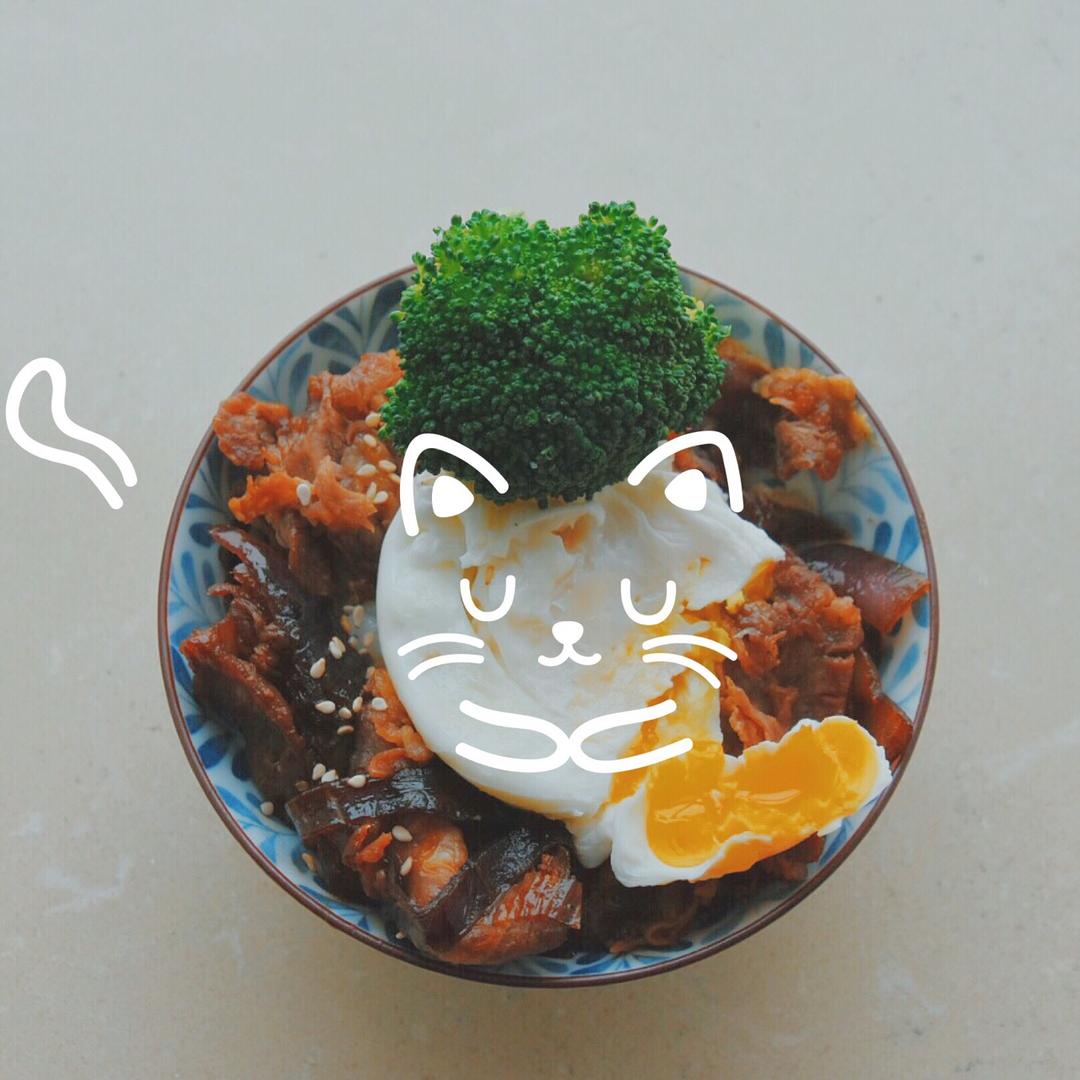 【温泉蛋牛肉盖饭】
