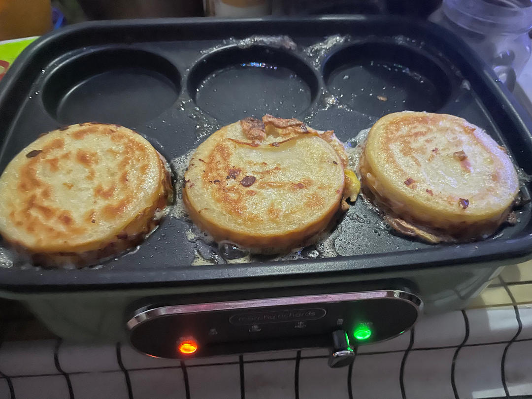 早餐霸王~沉甸甸鸡蛋汉堡