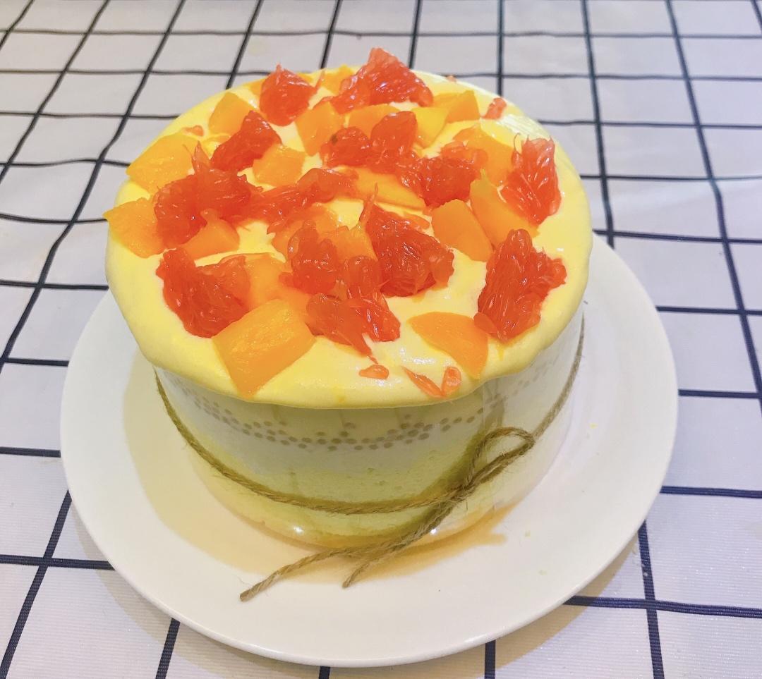 杨枝甘露爆浆蛋糕