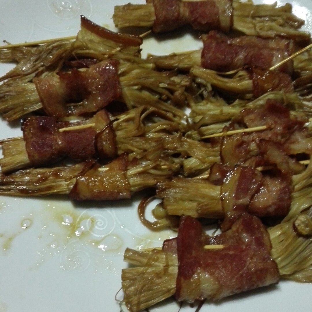 香烤培根金针菇卷
