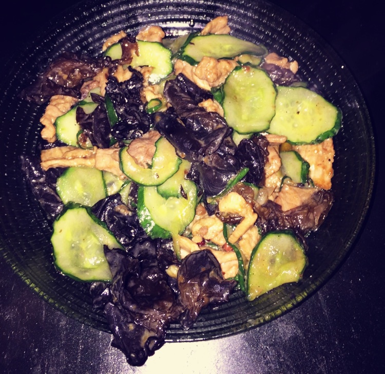 木耳炒肉