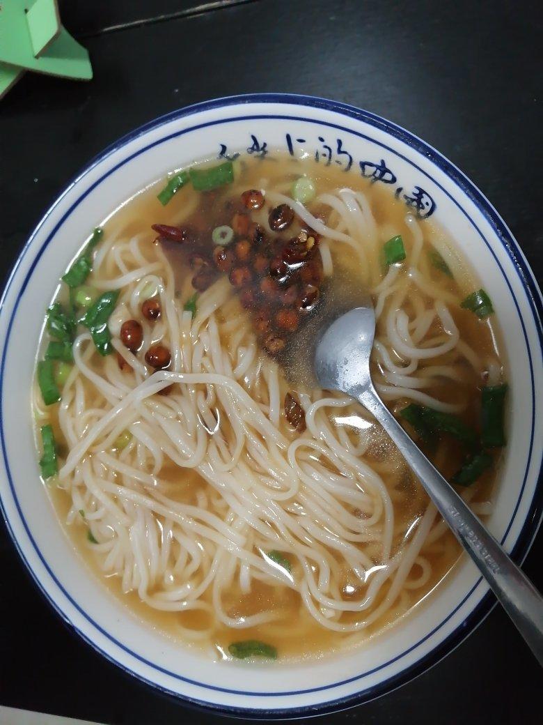 我的一人食：酸汤挂面