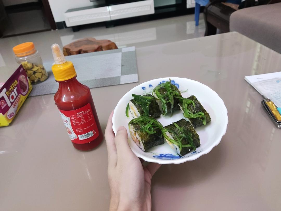 寿司饭团