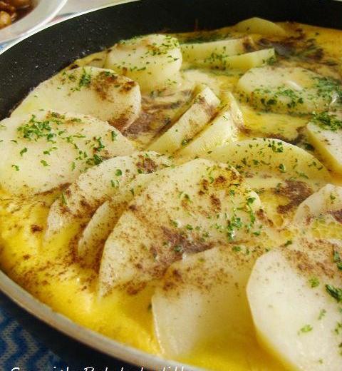 西班牙土豆煎蛋饼的做法