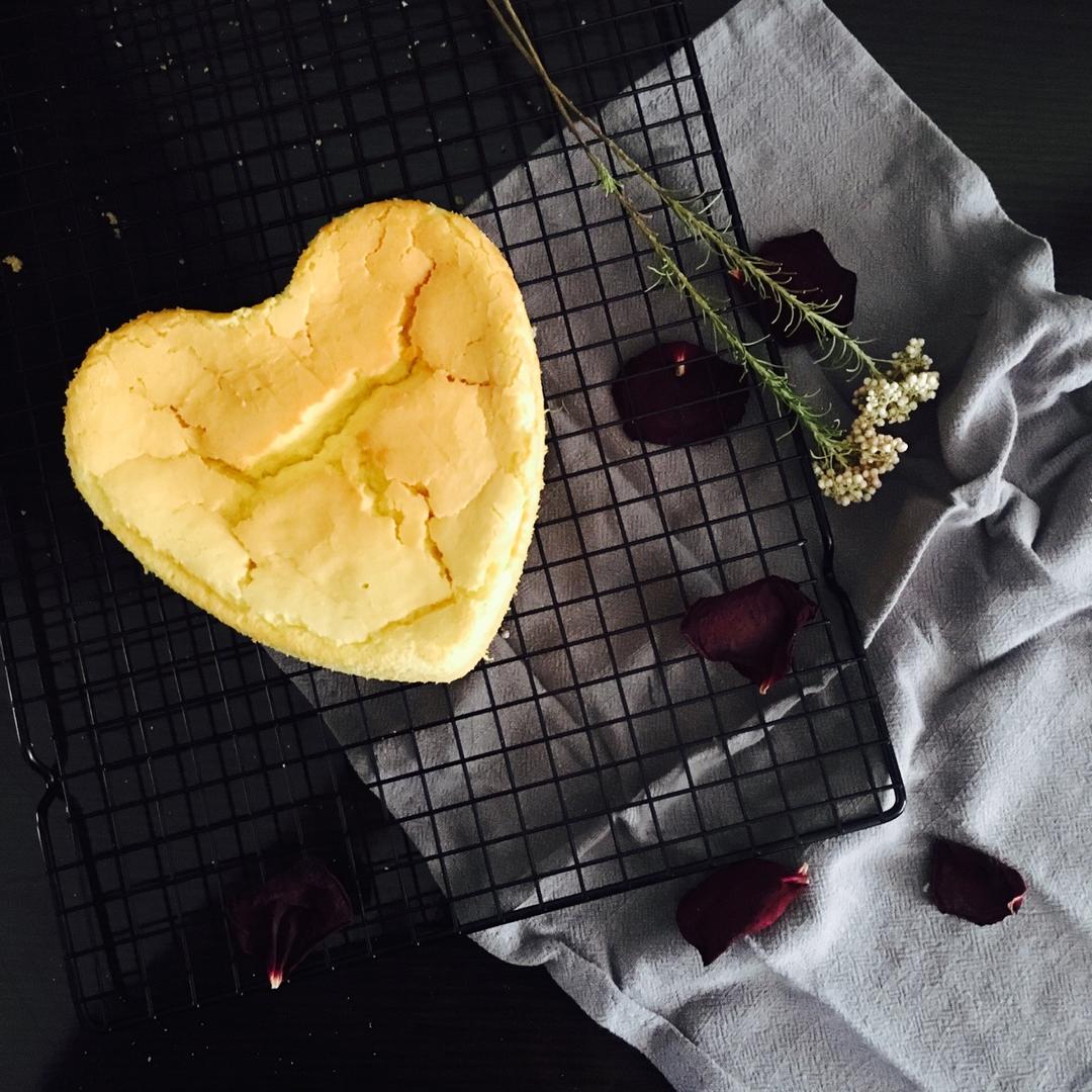 6寸原味戚风蛋糕