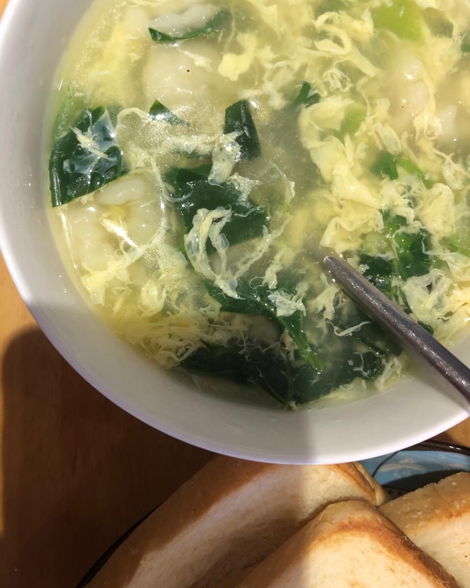 青菜鸡蛋面疙瘩汤