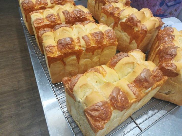 海盐皇后吐司（超好吃😋～面包机和面版、厨师机和面版）