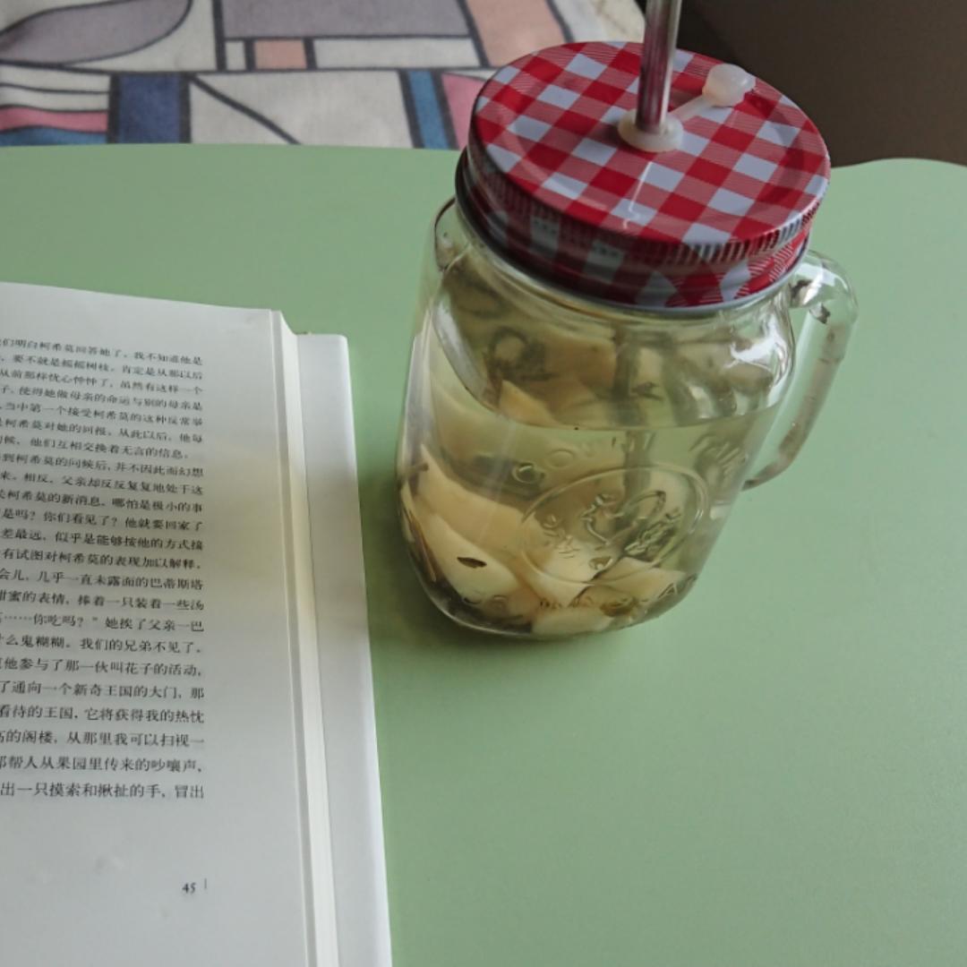 蜜桃乌龙茶