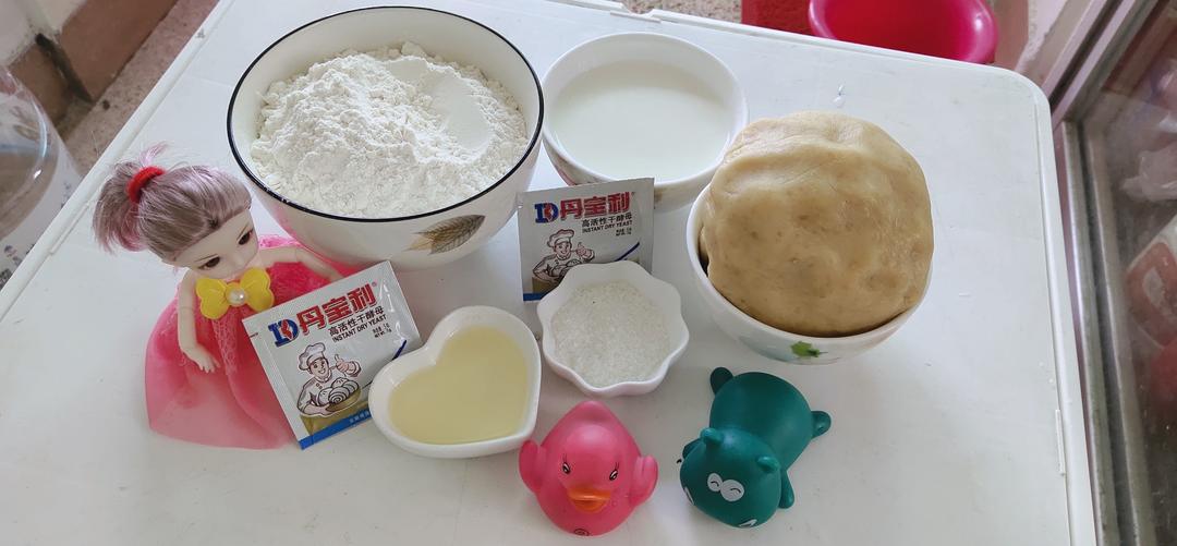 纯奶手撕吐司的做法 步骤1