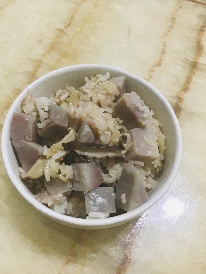 香菇芋头炊饭