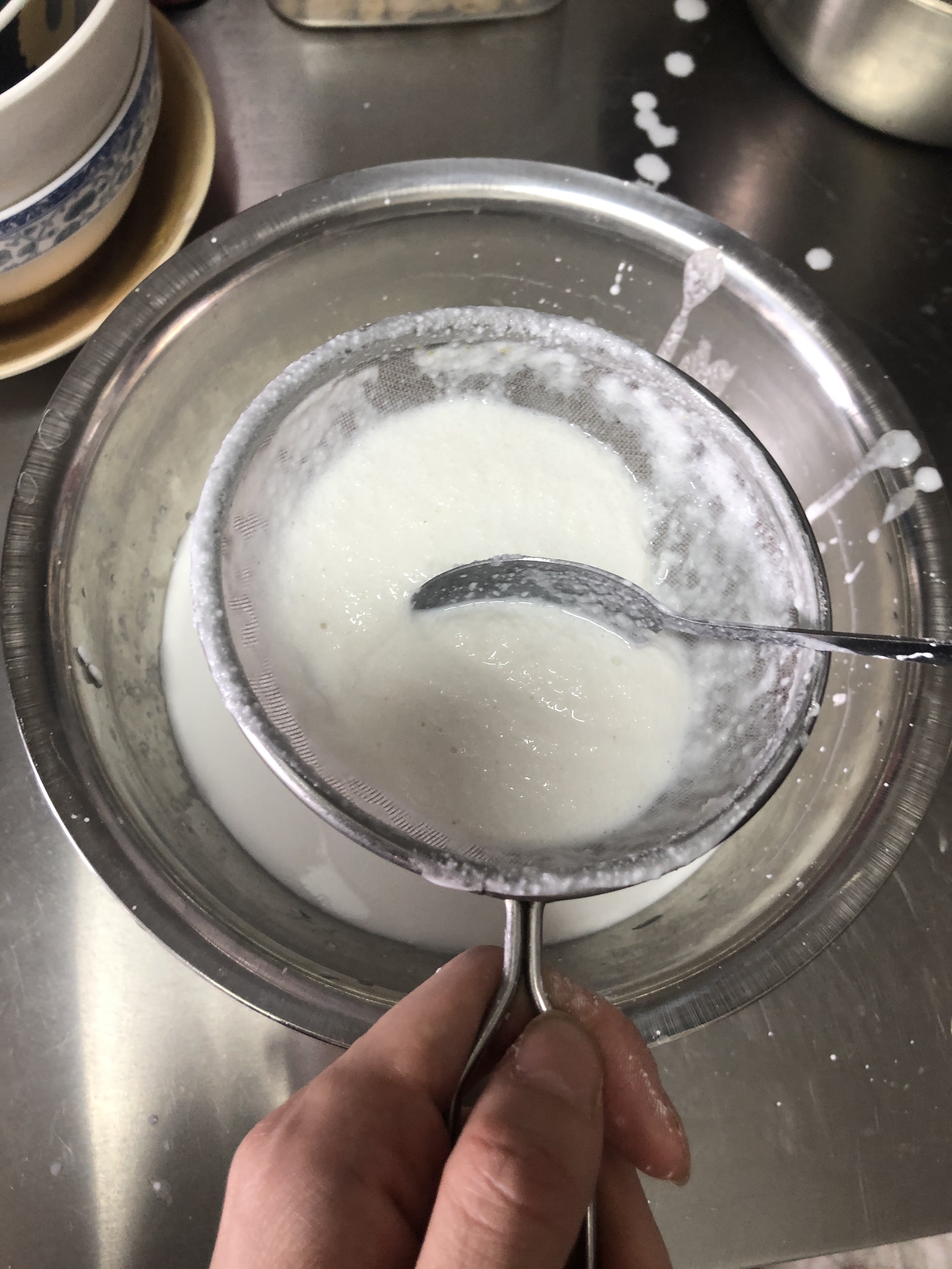 白糖牛奶发糕的做法 步骤2