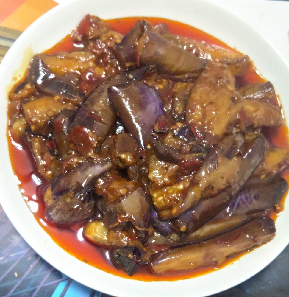 会飞的猪pan做的东北菜之酱扒茄子