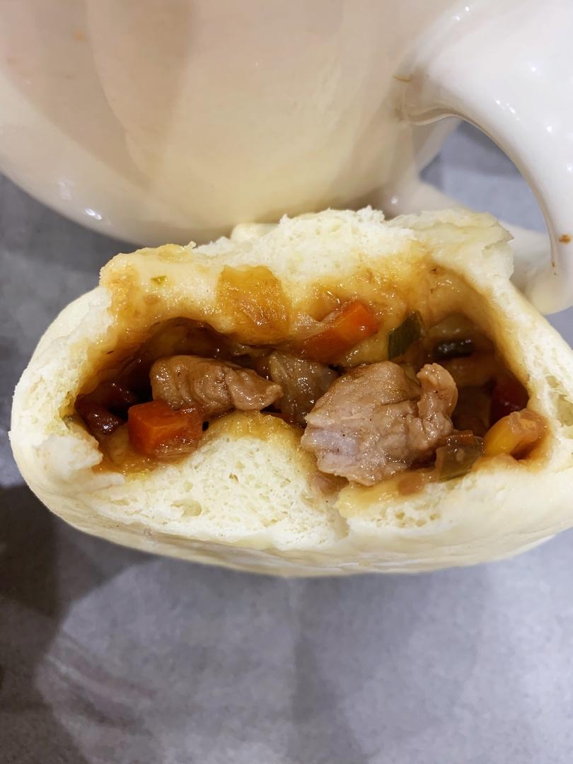 洋葱酱肉丁包子