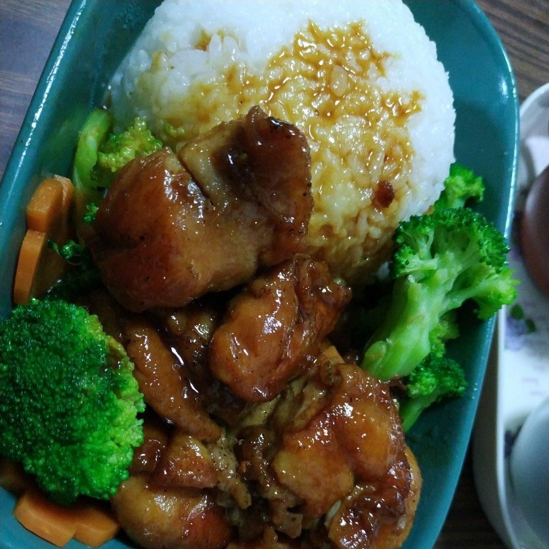 照烧鸡腿饭