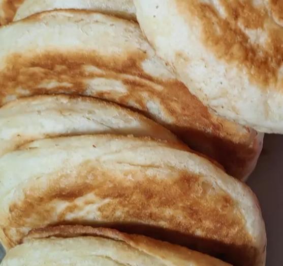 不用揉面的软面馅饼