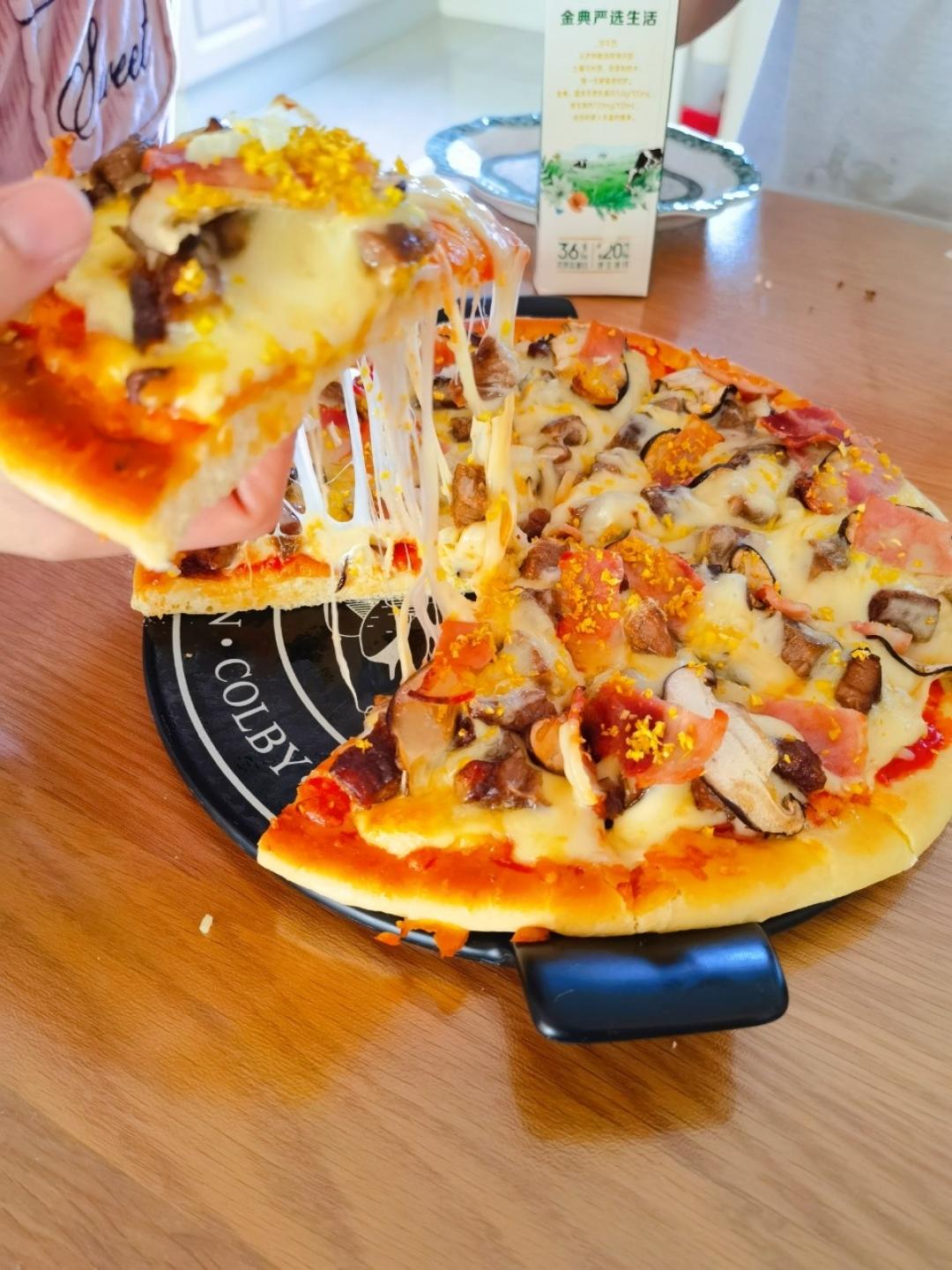 鲜虾🍤培根披萨🍕“内附敲好吃的饼皮做法”
