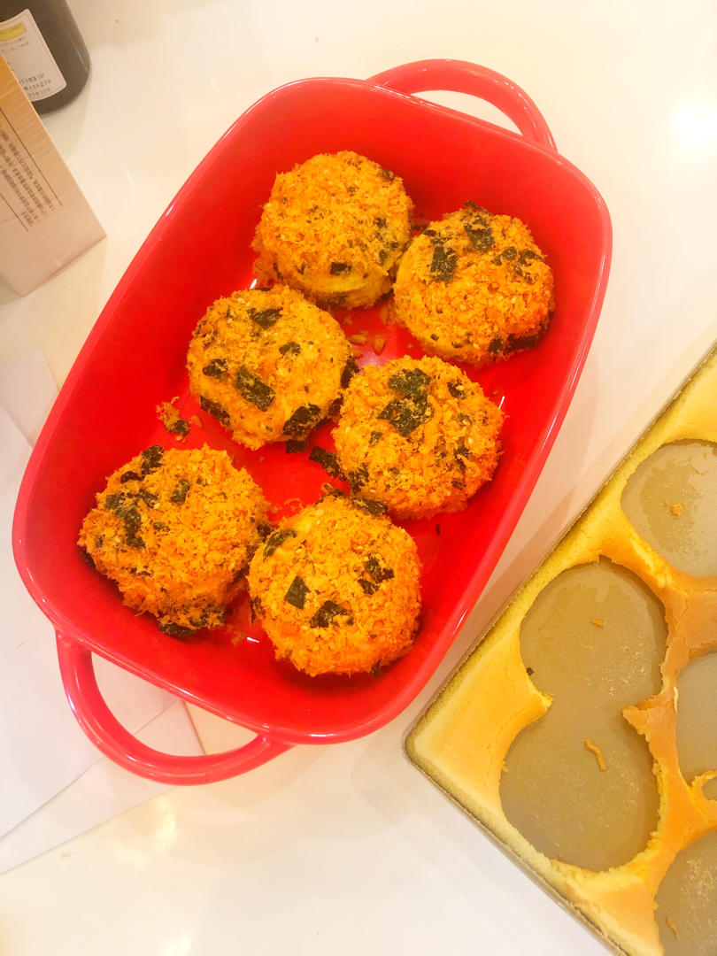 美味海苔肉松小贝