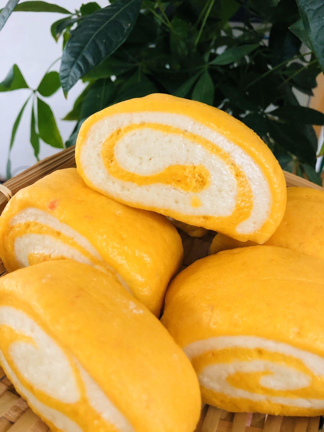 胡萝卜牛奶双色馒头