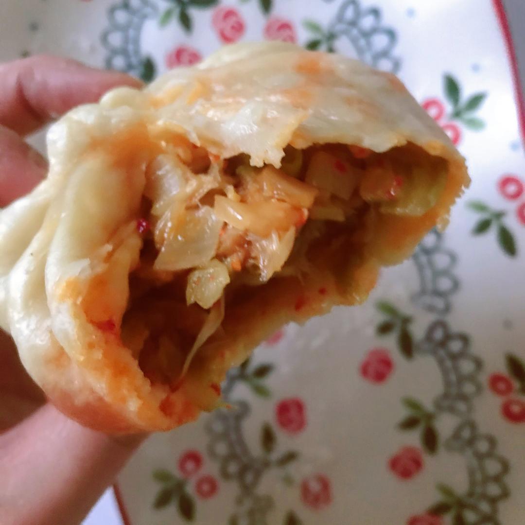 超过瘾的香辣酸菜包