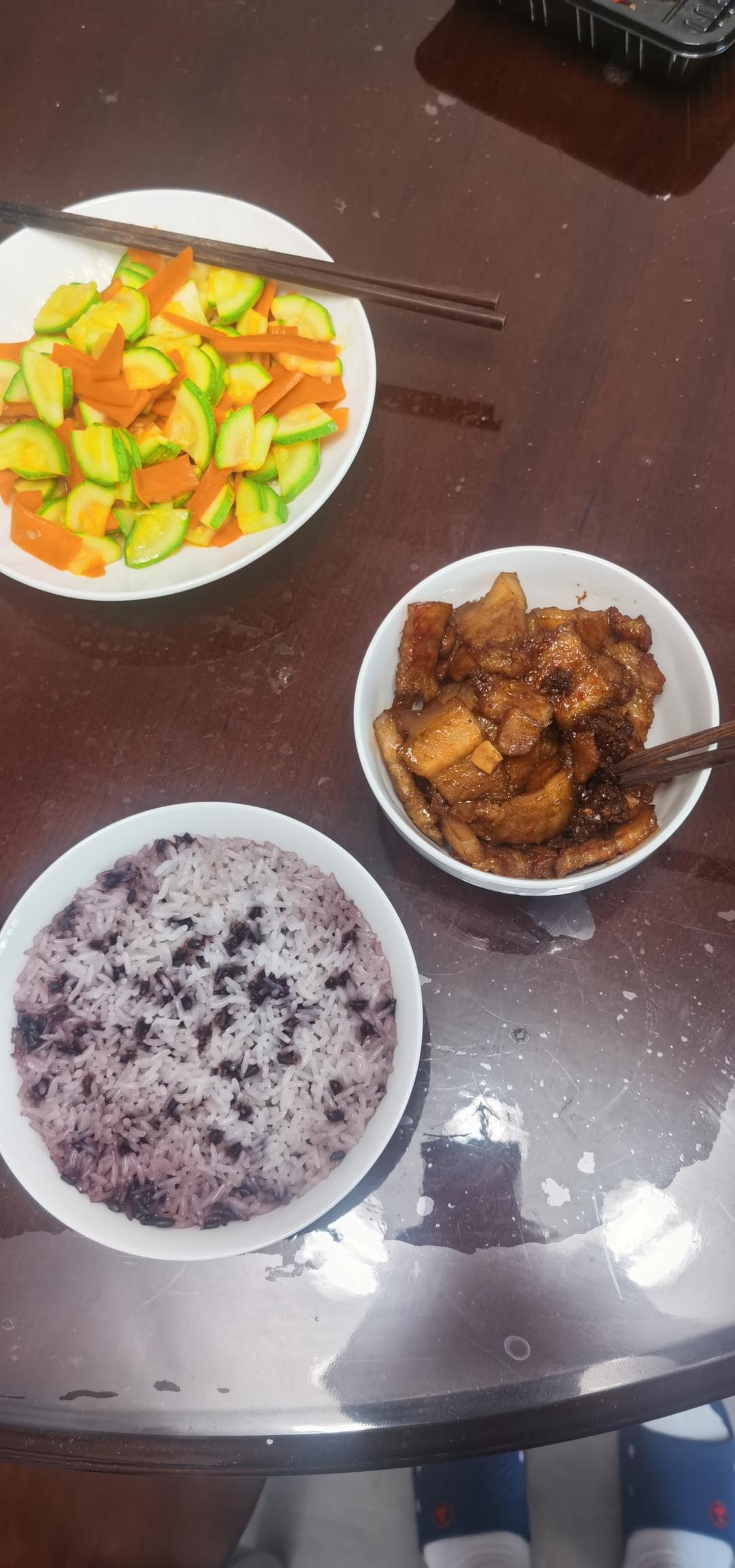 五花肉别再炒了，这样烤一烤，秒杀隔壁烧烤摊