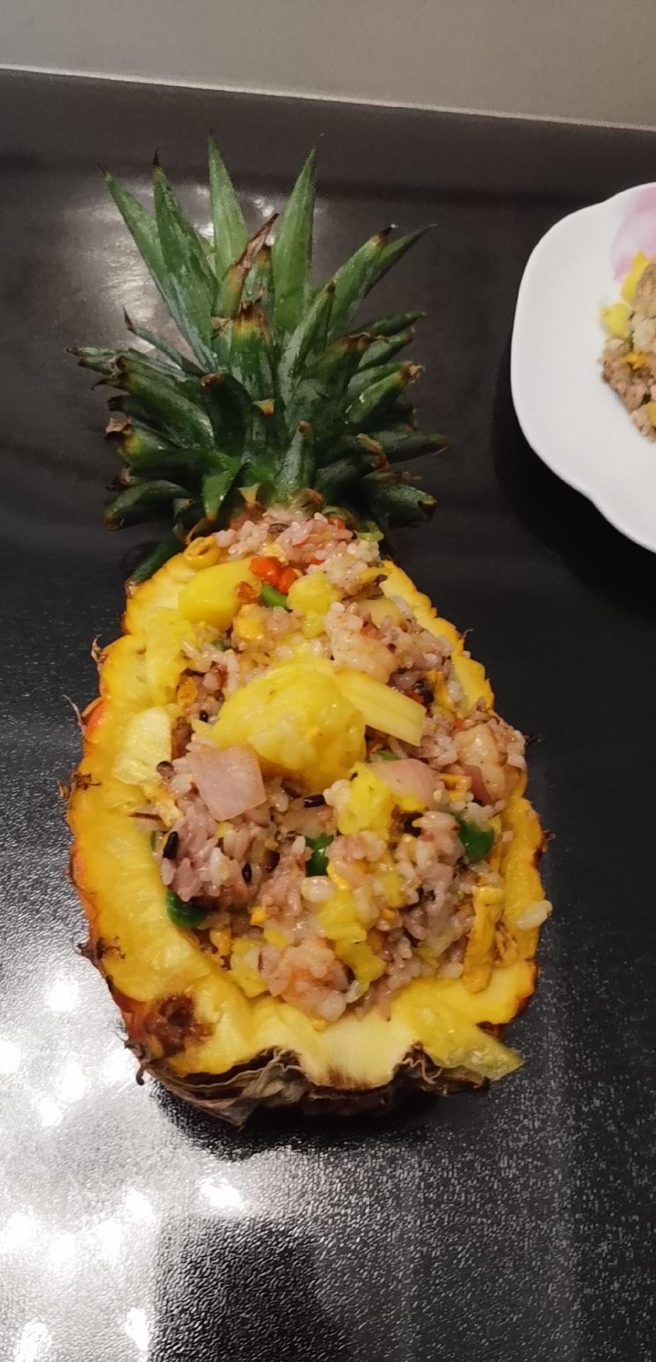 菠萝炒饭