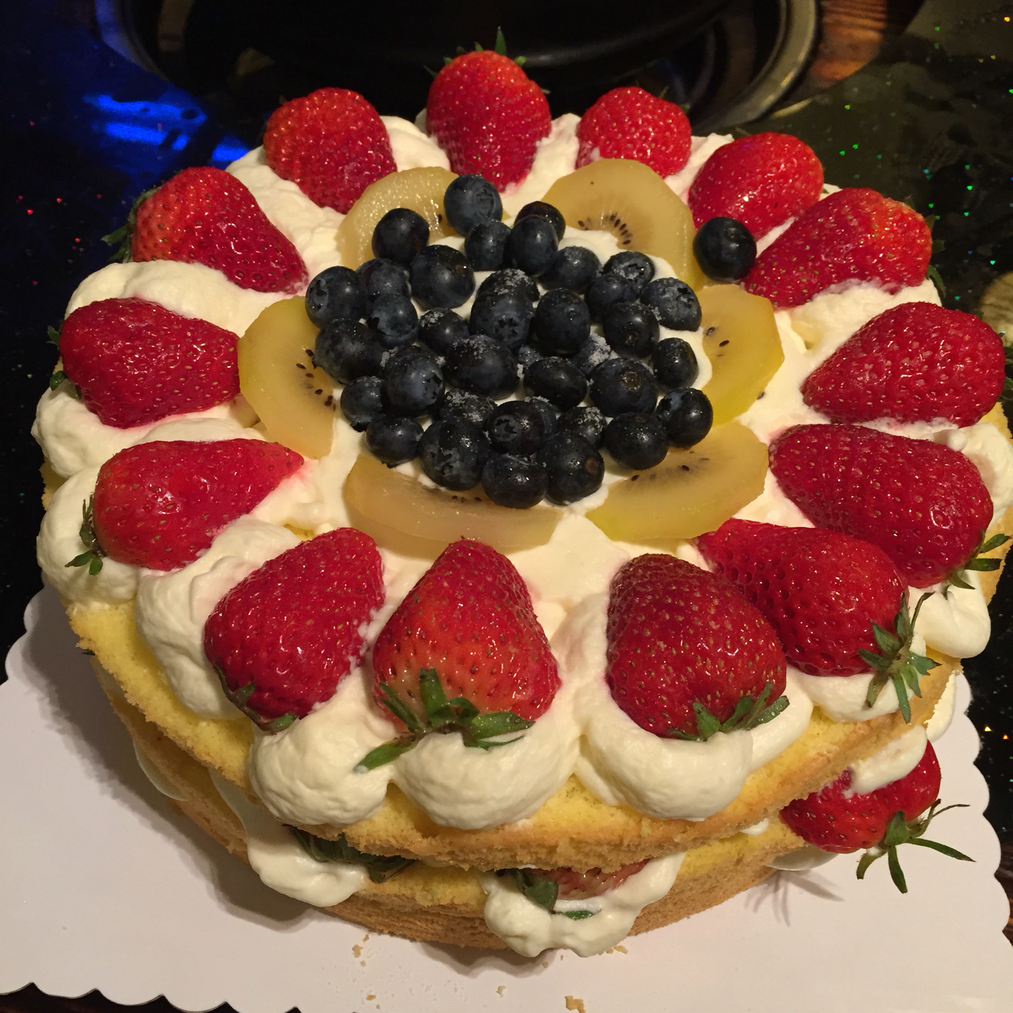 dorothy-xw做的草莓裸蛋糕