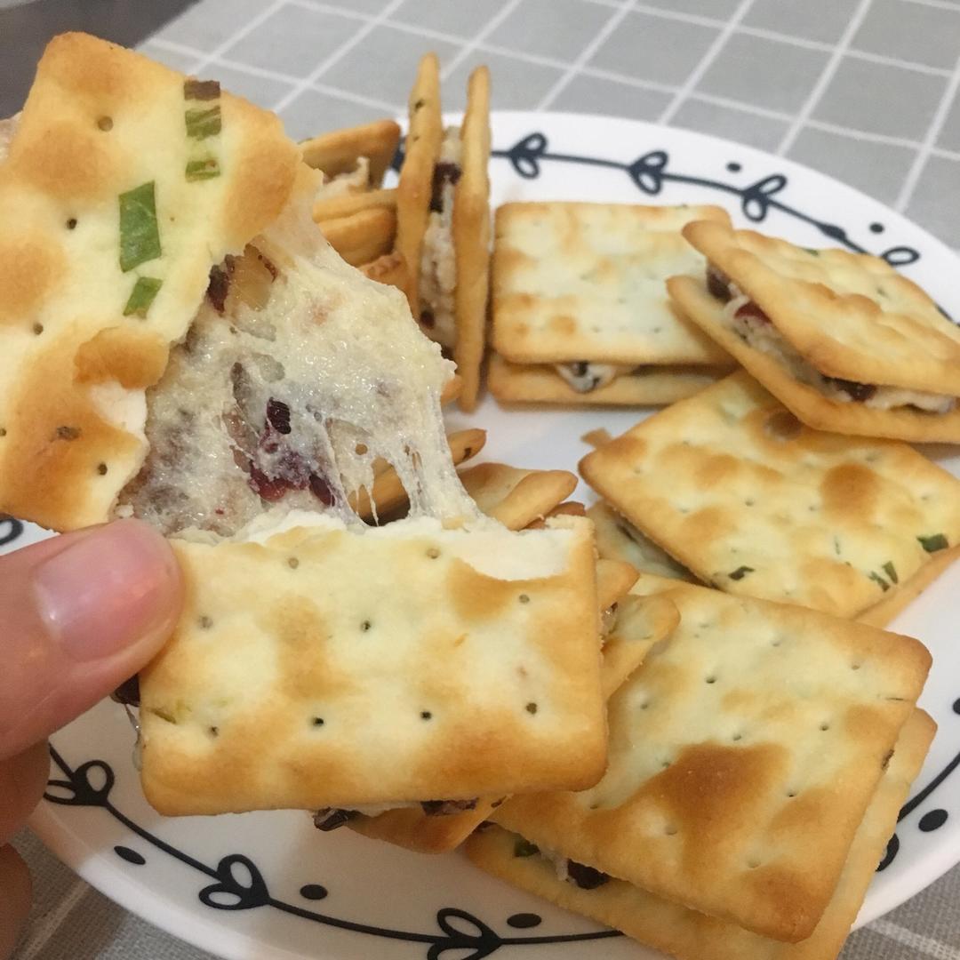 棉花糖版玫瑰花瓣牛轧饼