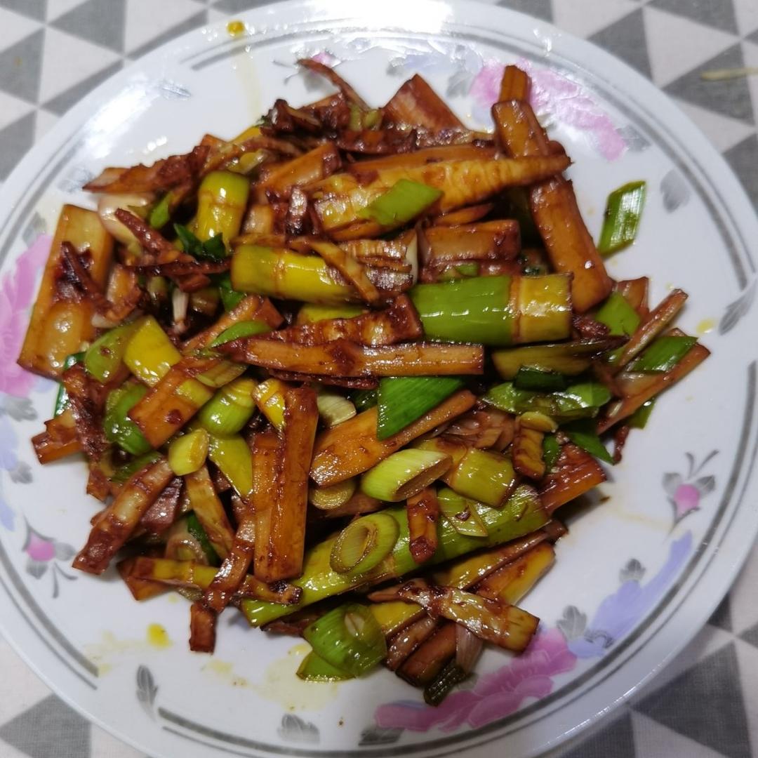 比肉还好吃的【油焖春笋】！3步搞定鲜滋味！