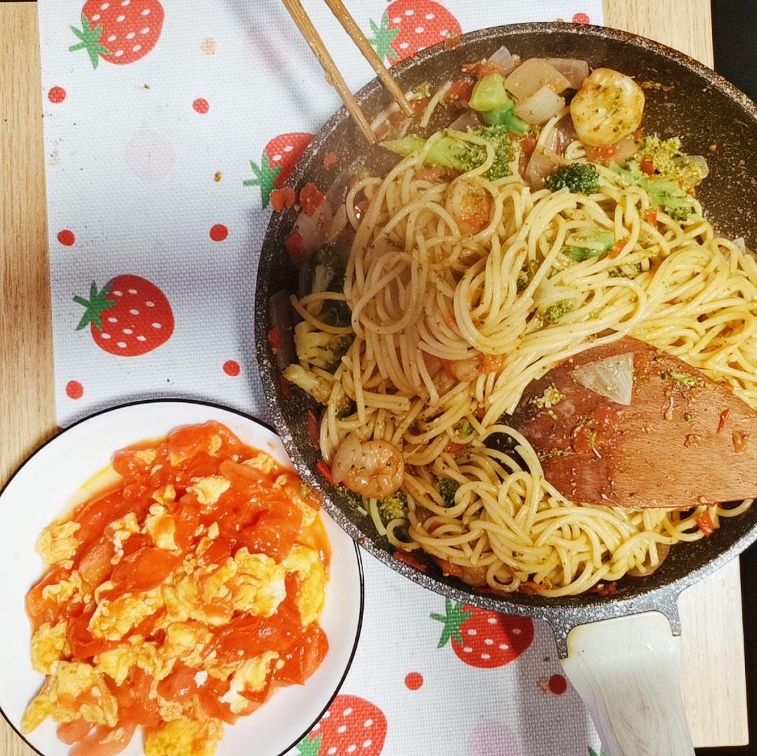 减脂|美味又低脂的虾油虾仁意大利面