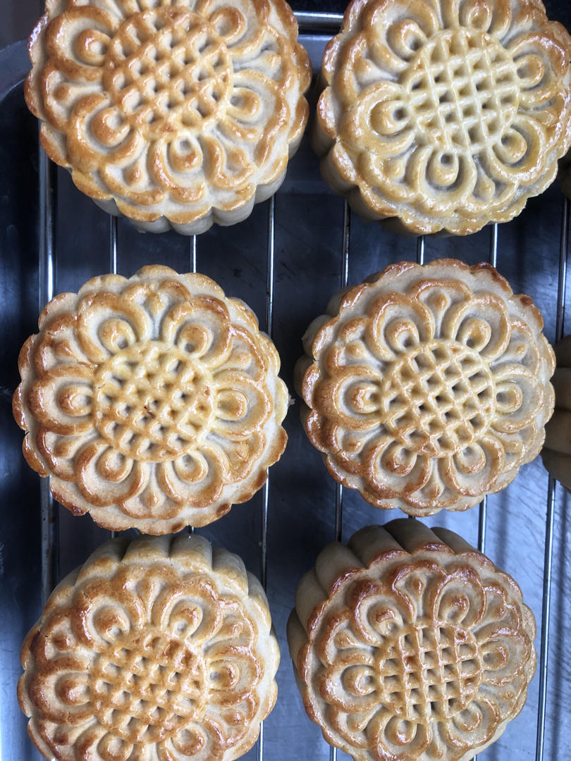 史上巨好吃广式五仁月饼（并致谢苏长歌）