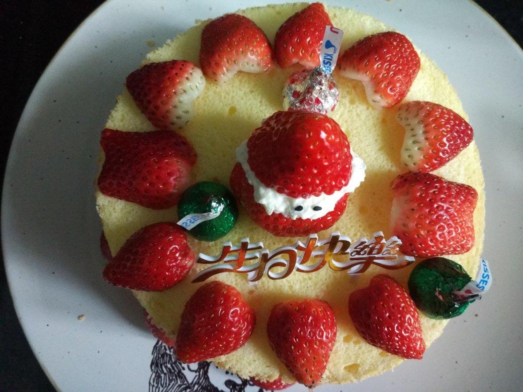 草莓裸蛋糕
