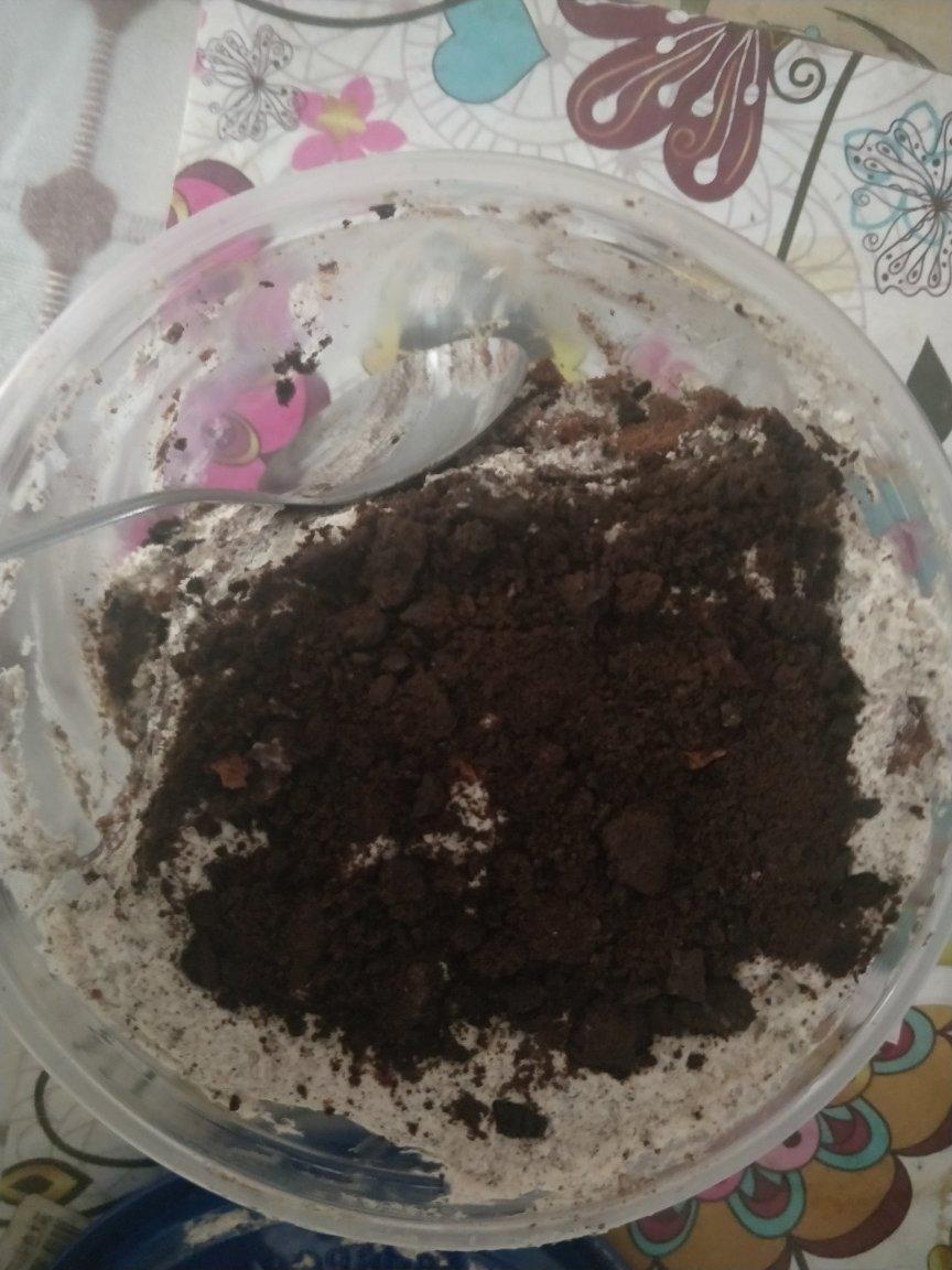 好吃到流泪的奥利奥咸奶油盒子蛋糕