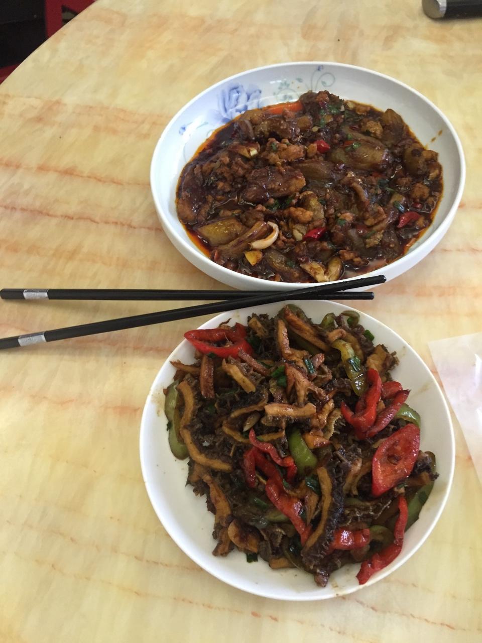 双椒炒牛肚丝