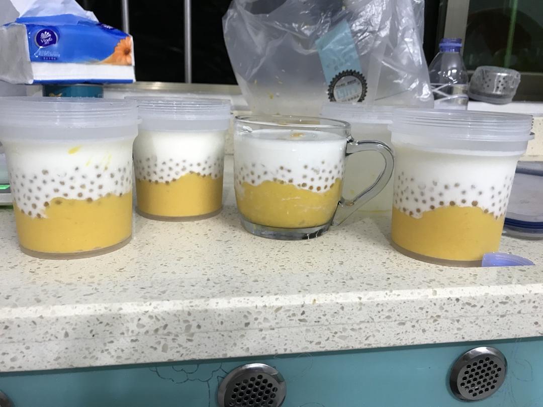 港式甜品——杨枝甘露(芒果西米露)附芒果花切法