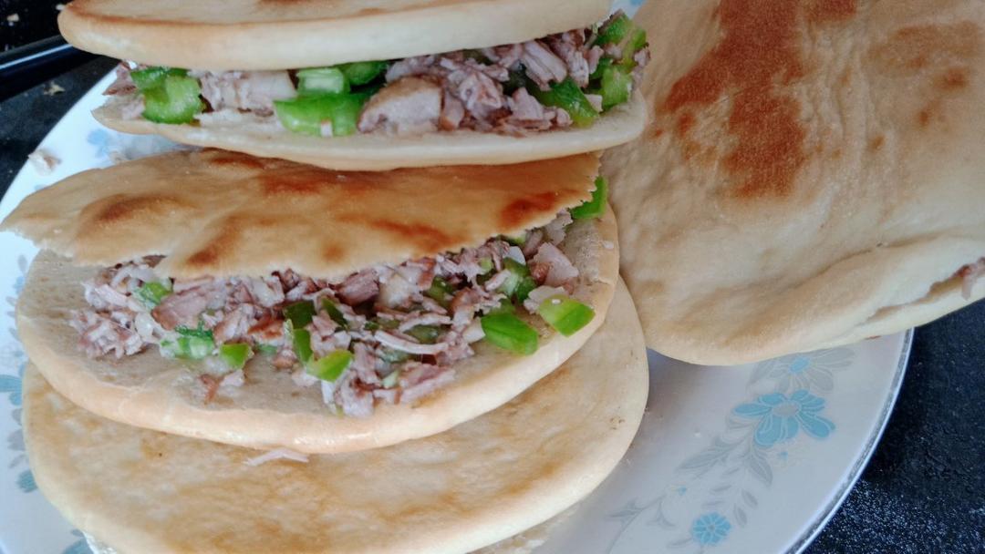 肉夹馍(白吉馍的制作)
