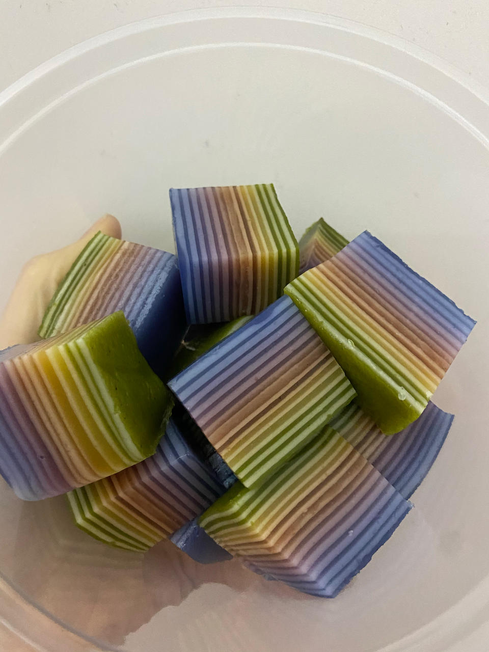 彩虹千层马蹄糕