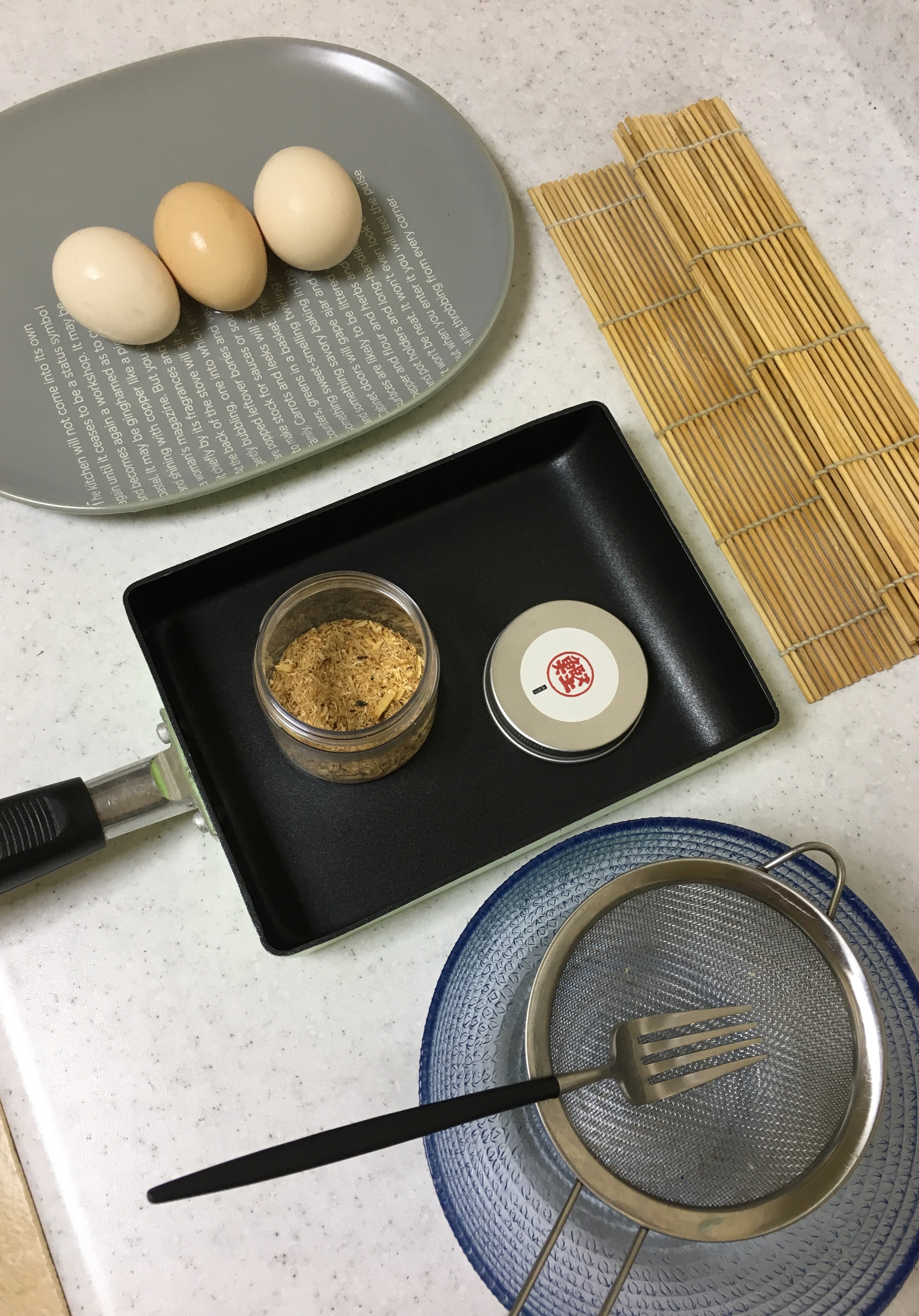 深夜食堂 日式厚蛋烧的做法 步骤1
