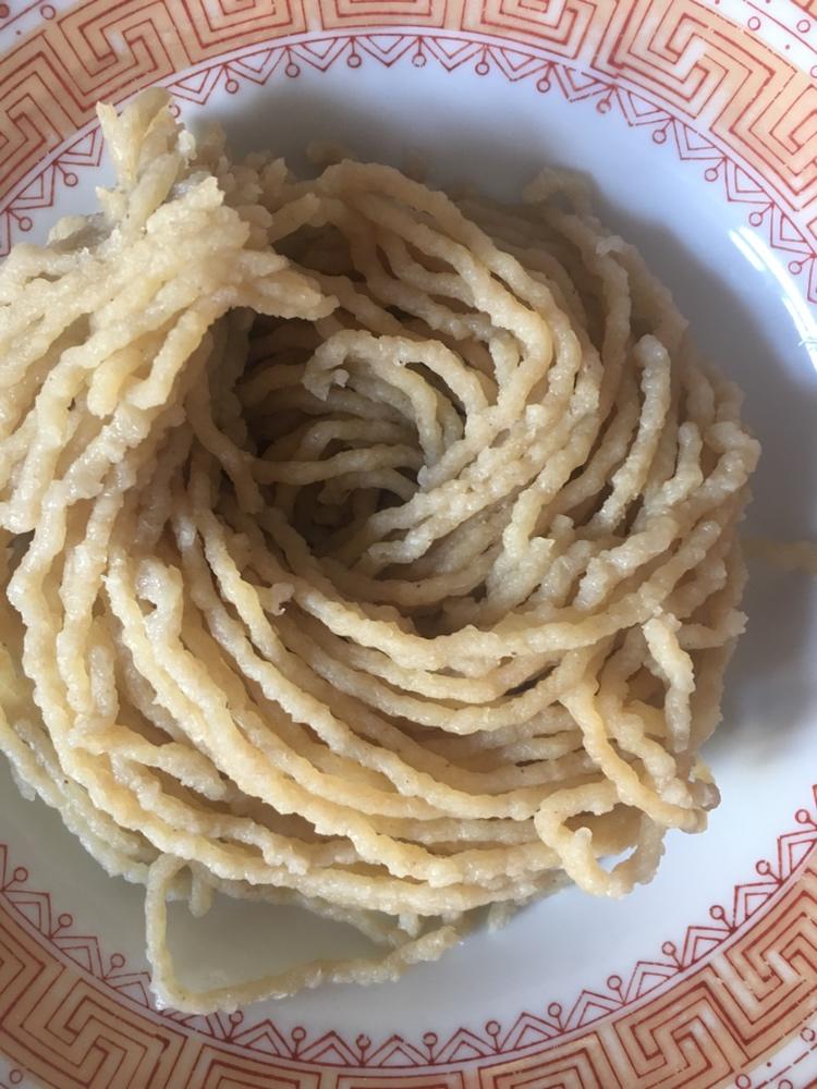 莜面山丝压饸饹的做法