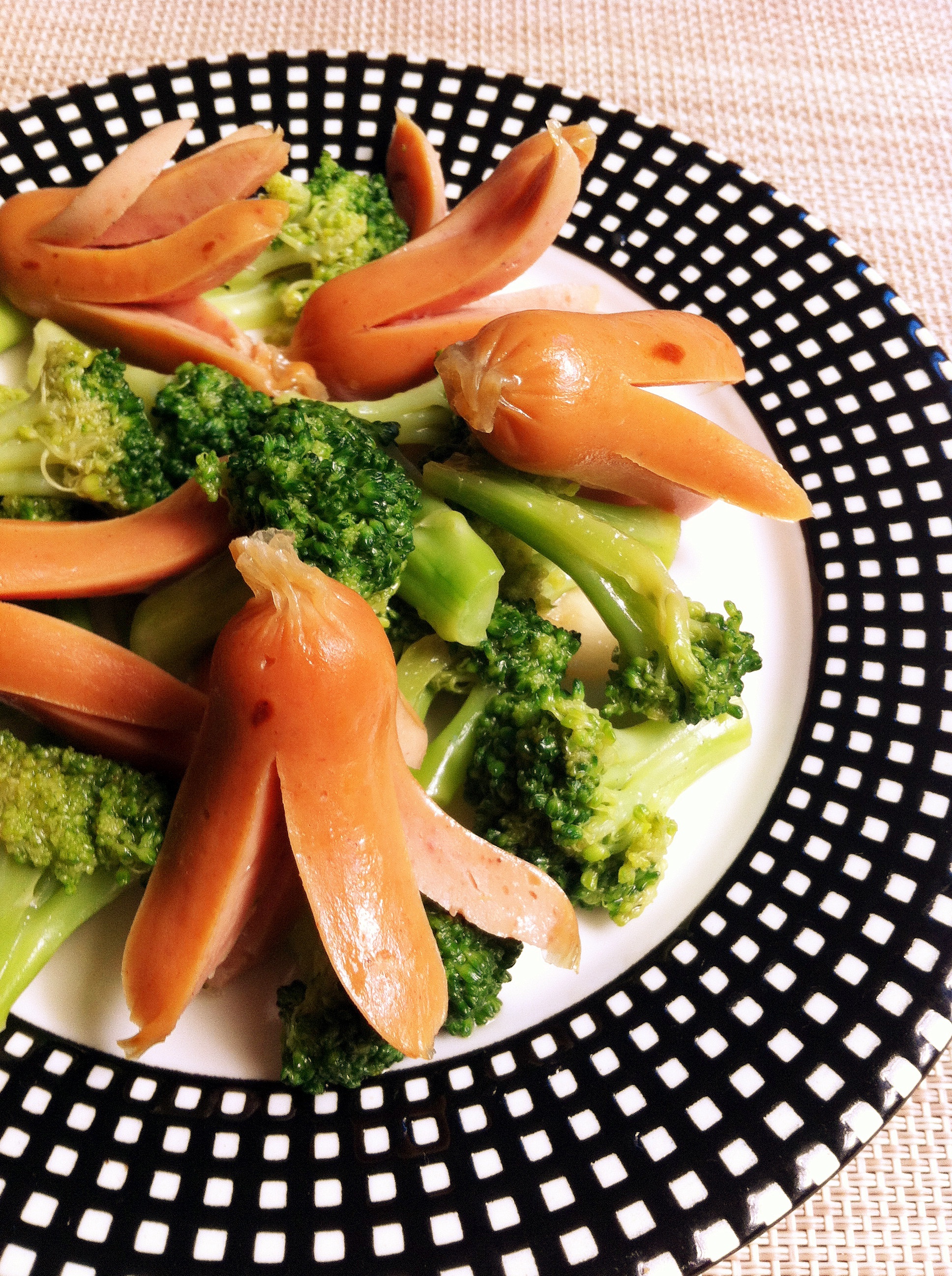 西兰花炒章鱼肠