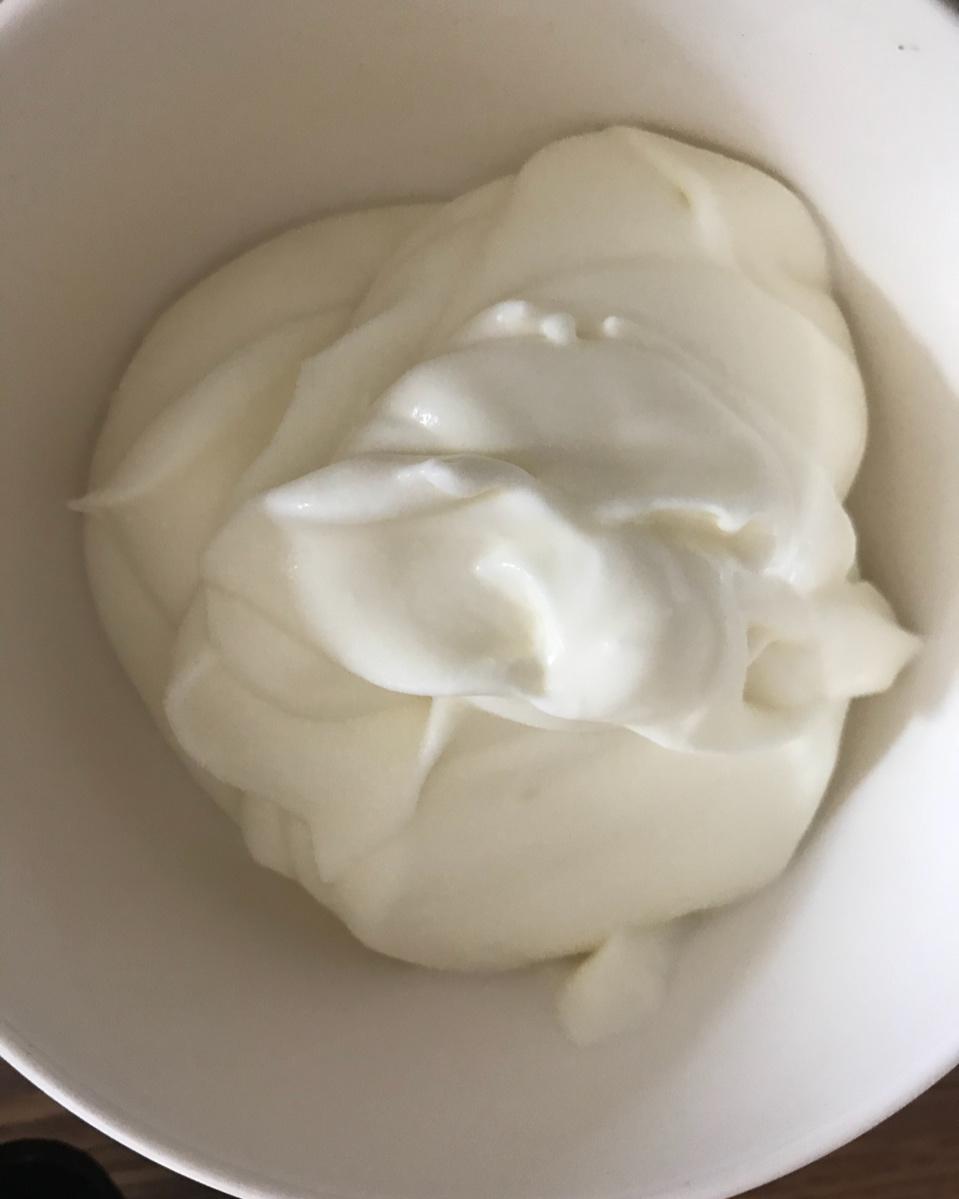 简单的奶油冰淇淋【不用搅拌】