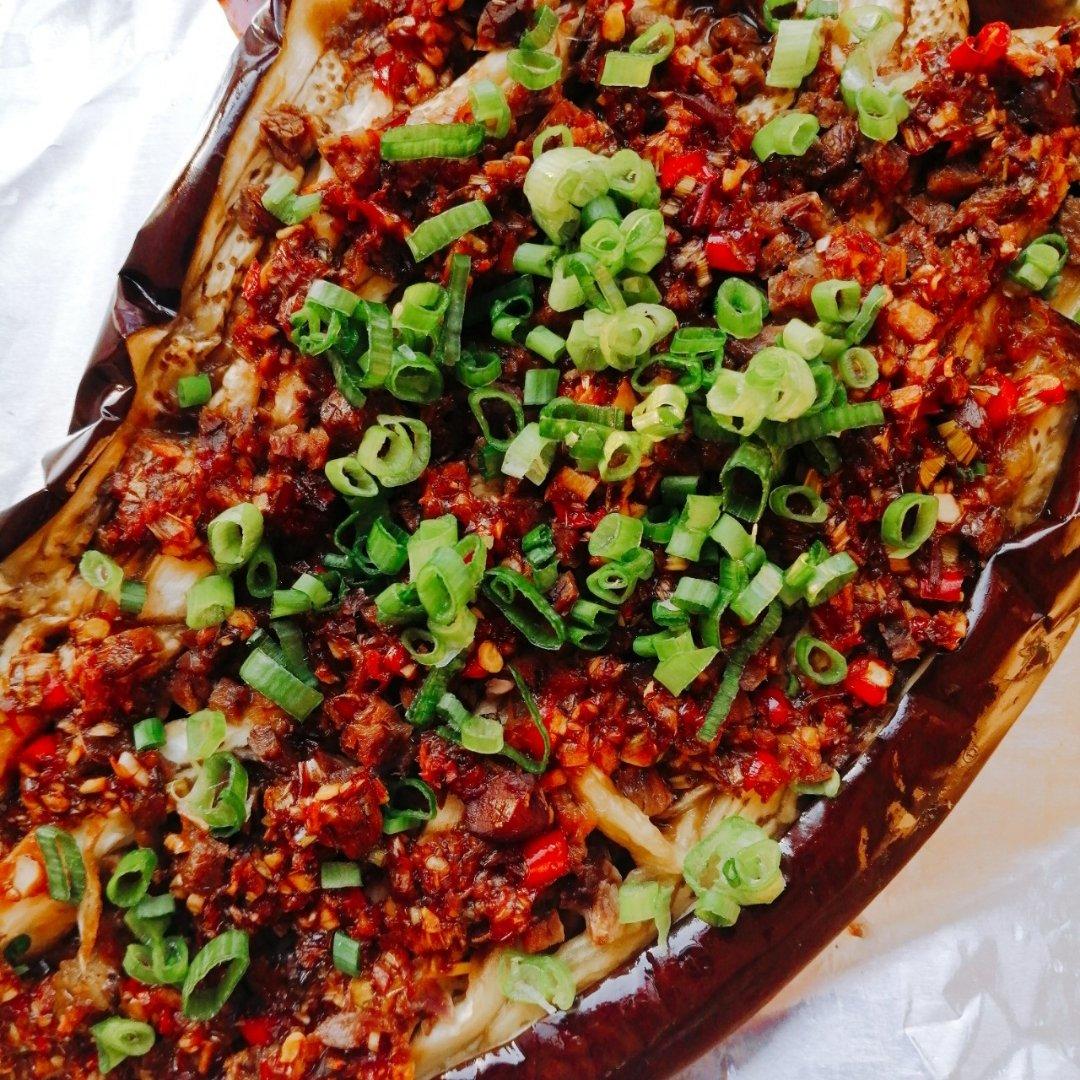 CC招牌菜销魂烤茄子，百吃不厌！