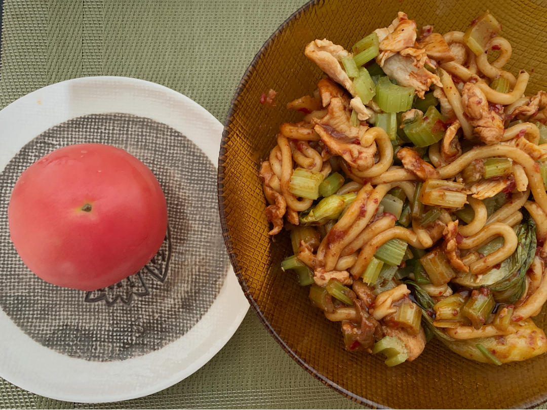 歹歹的新疆炒米粉