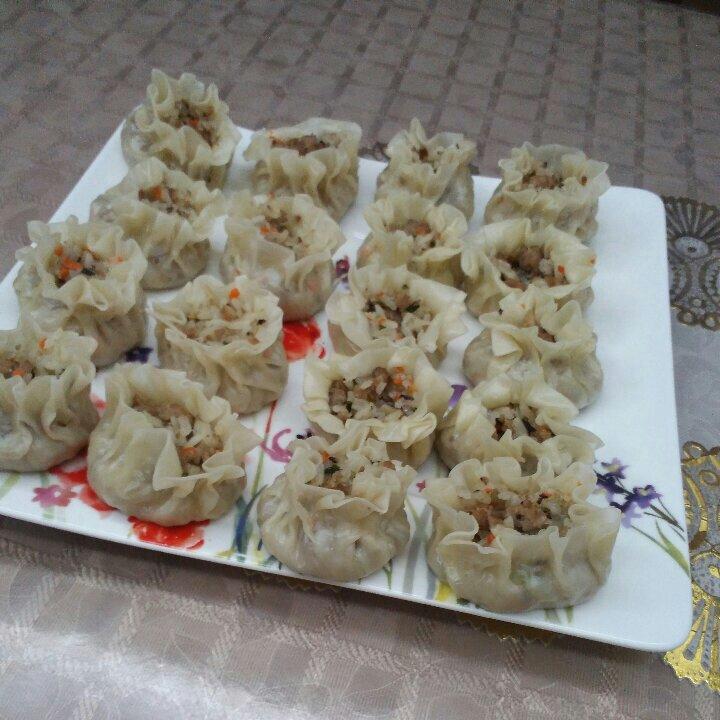 饺子皮咸蛋黄烧麦