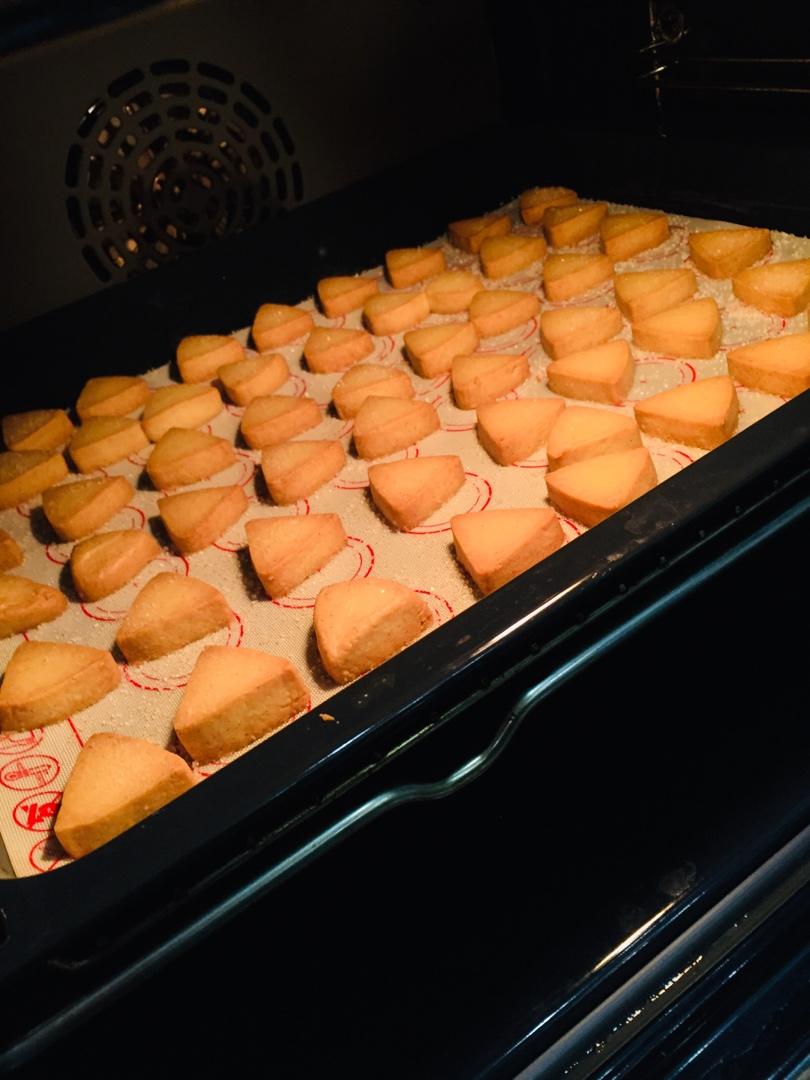 小嶋老师的冰曲奇