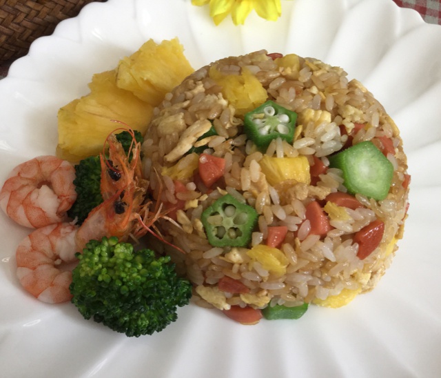粒粒炒饭（米饭不粘粒粒分明的方法）