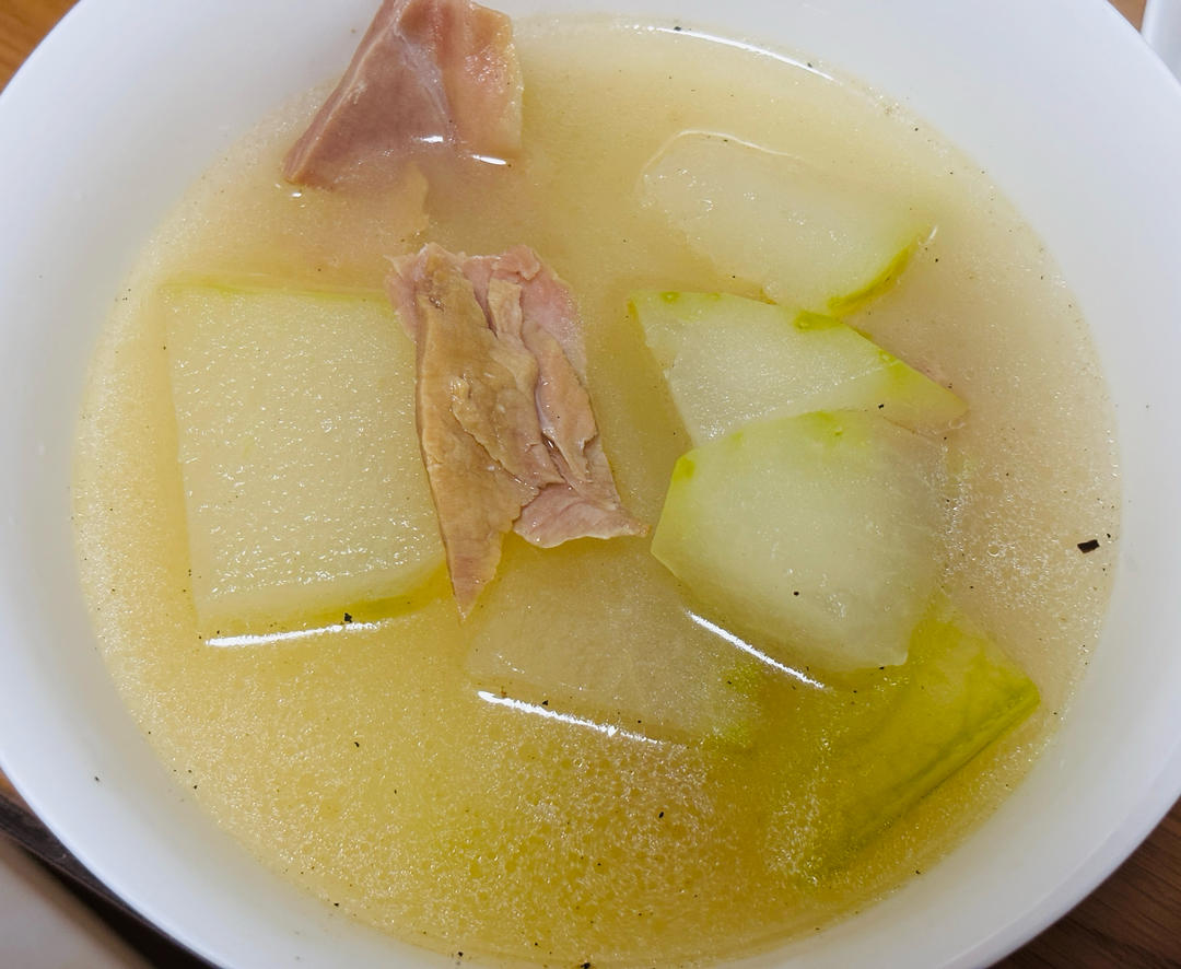 冬瓜火腿汤 鲜得掉眉毛！