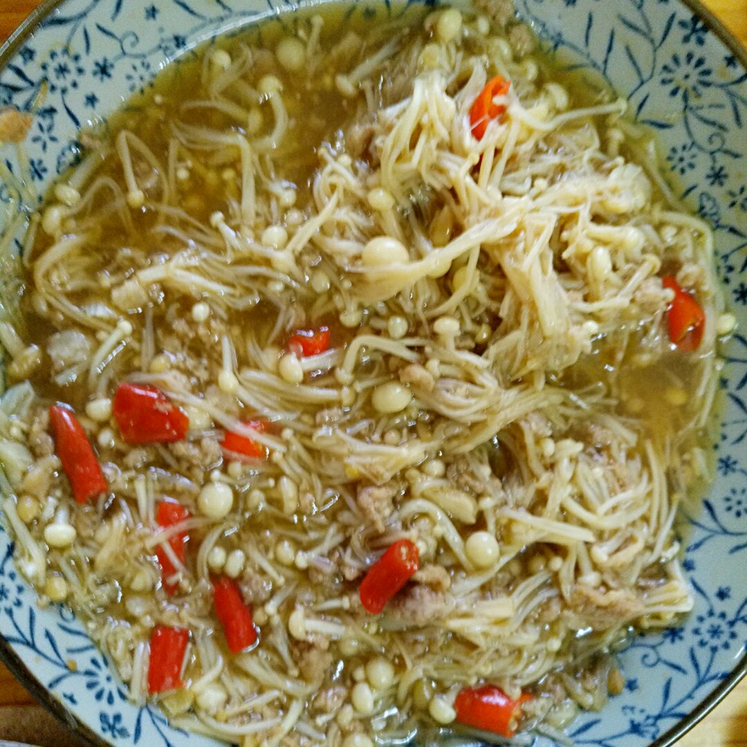 【清蒸金针菇--微波炉快手菜】