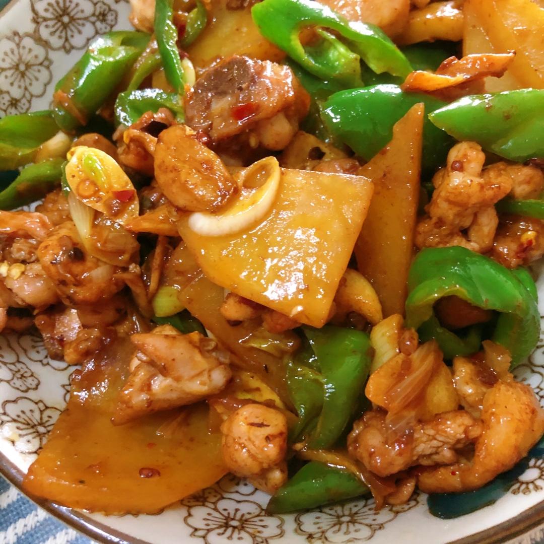 超级下饭的辣炒鸡腿肉